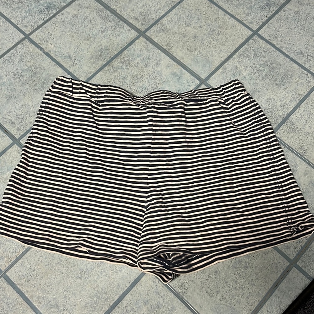 Everlane navy and white striped lounge shorts